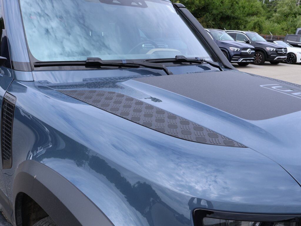 2022 Land Rover Defender 110 SE San Clemente CA