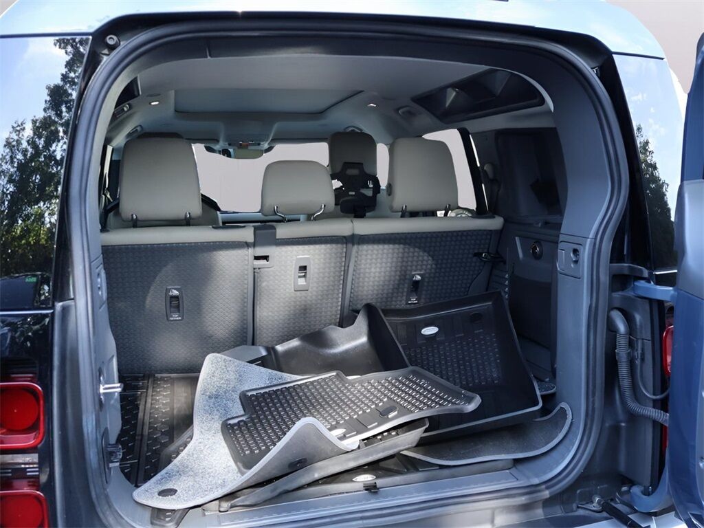 2022 Land Rover Defender 110 SE San Clemente CA