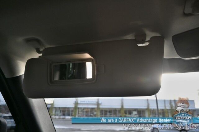 2022 Land Rover Defender 110 STANDARD / AWD / Cold Climate Pkg / Heated Cloth Seats / Heated Steering Wheel / Lane Watch & Blind Spot Alert / Navigation / Apple CarPlay & Android Auto / 360 Camera / Roof Rack / Block Heater / Tow Pkg Anchorage AK