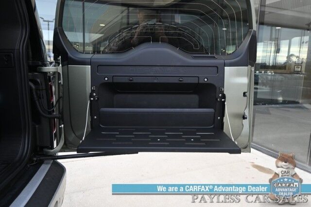 2022 Land Rover Defender 110 STANDARD / AWD / Cold Climate Pkg / Heated Cloth Seats / Heated Steering Wheel / Lane Watch & Blind Spot Alert / Navigation / Apple CarPlay & Android Auto / 360 Camera / Roof Rack / Block Heater / Tow Pkg Anchorage AK