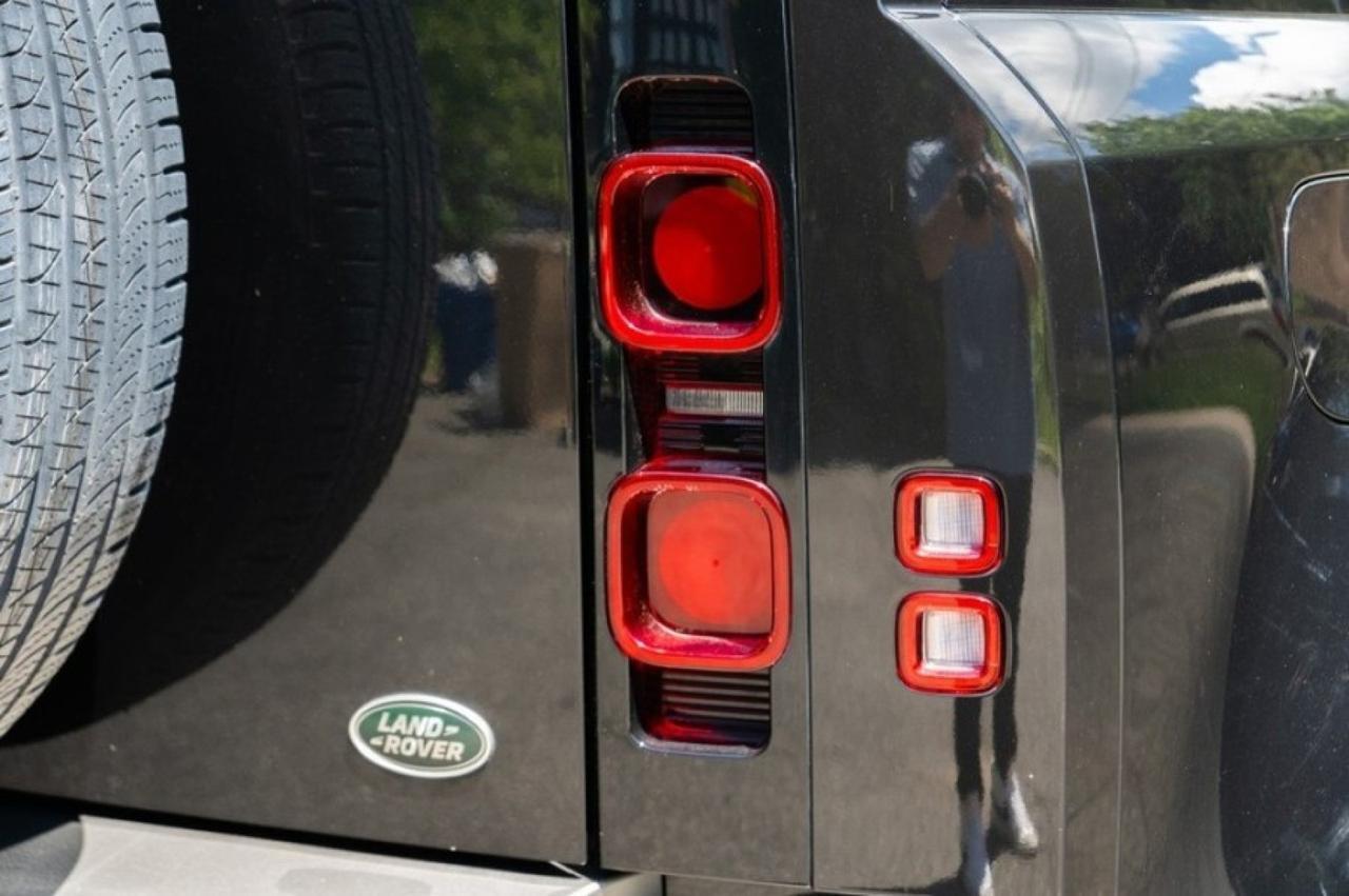 2022 Land Rover Defender 110 X-Dynamic HSE AWD Yonkers NY
