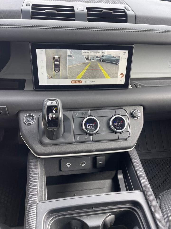 2022 Land Rover Defender 110 X-Dynamic HSE Orange MA