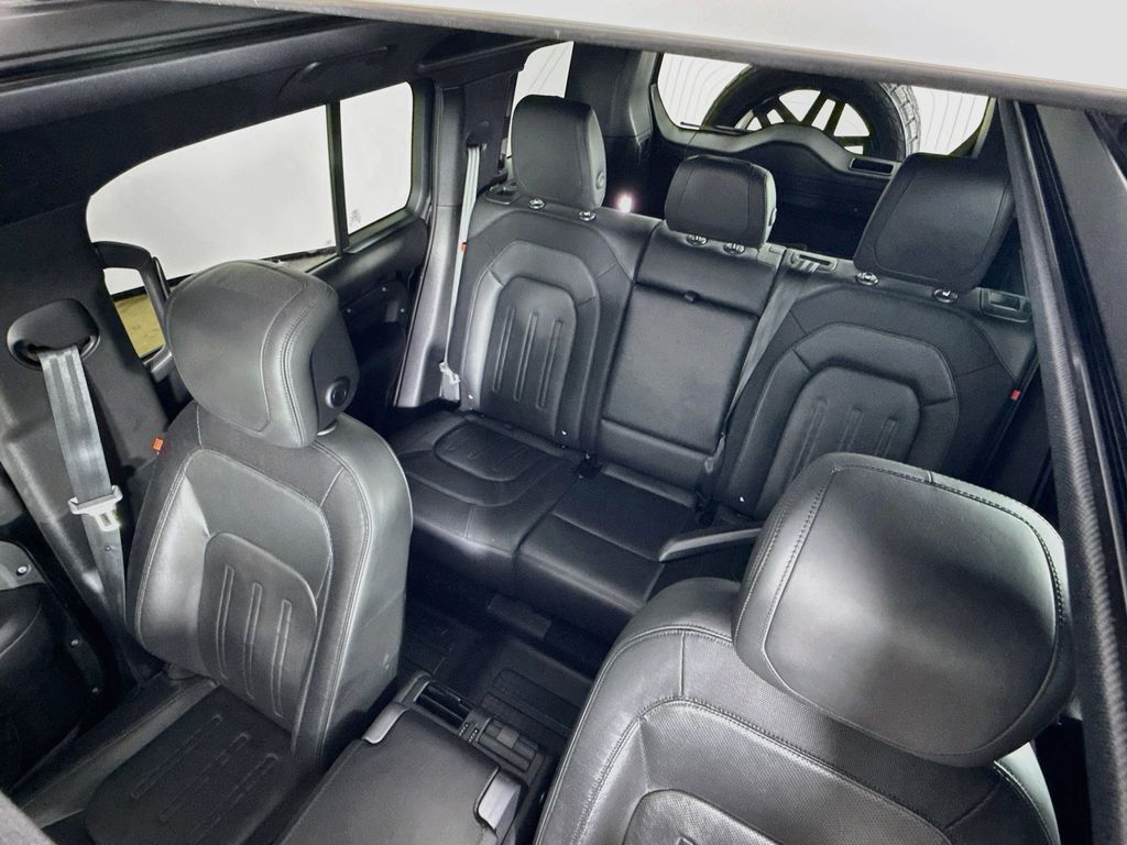 2022 Land Rover Defender 110 X-Dynamic HSE Willowbrook IL