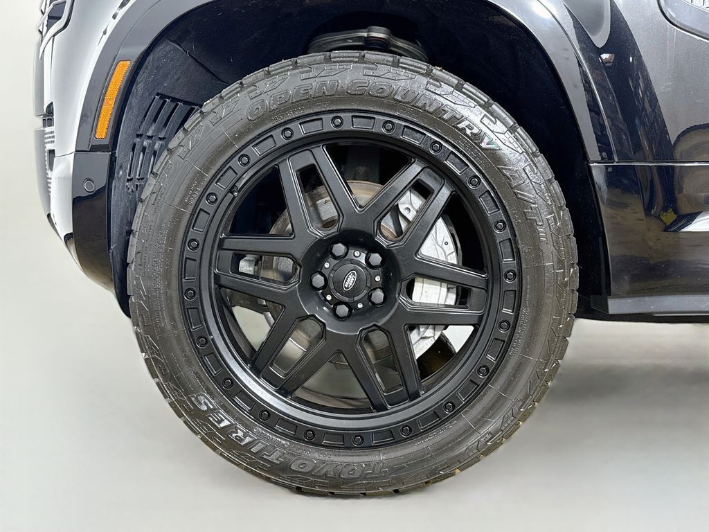 2022 Land Rover Defender 110 X-Dynamic HSE Willowbrook IL