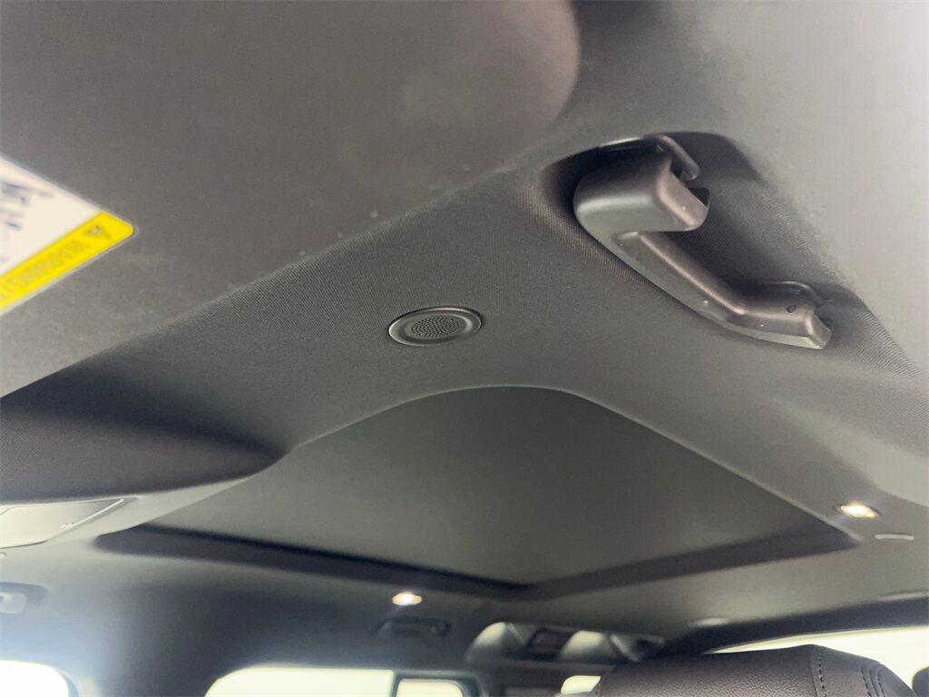 2022 Land Rover Defender 110 X-Dynamic SE NAV,CAM,PANO,HTD STS,BLIND SPOT Irving TX