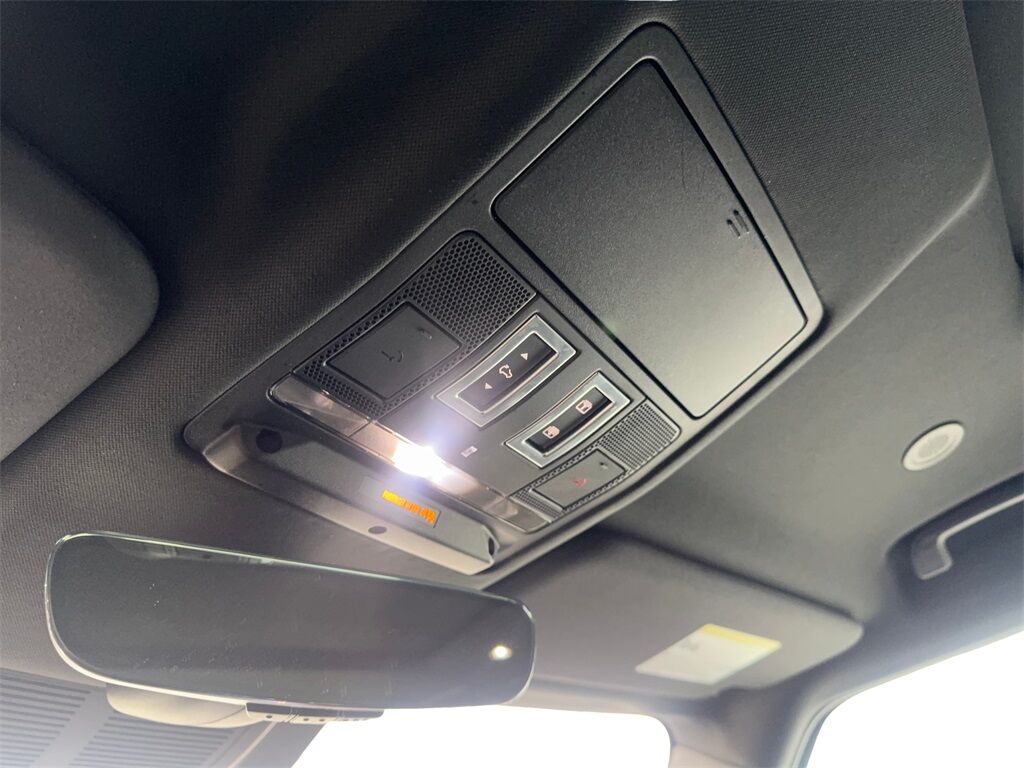2022 Land Rover Defender 110 X-Dynamic SE NAV,CAM,PANO,HTD STS,BLIND SPOT Irving TX