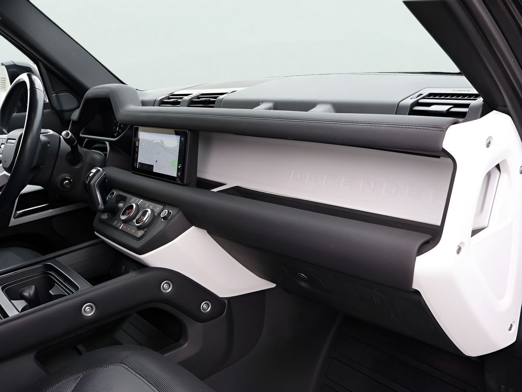 2022 Land Rover Defender 110 X-Dynamic SE San Clemente CA