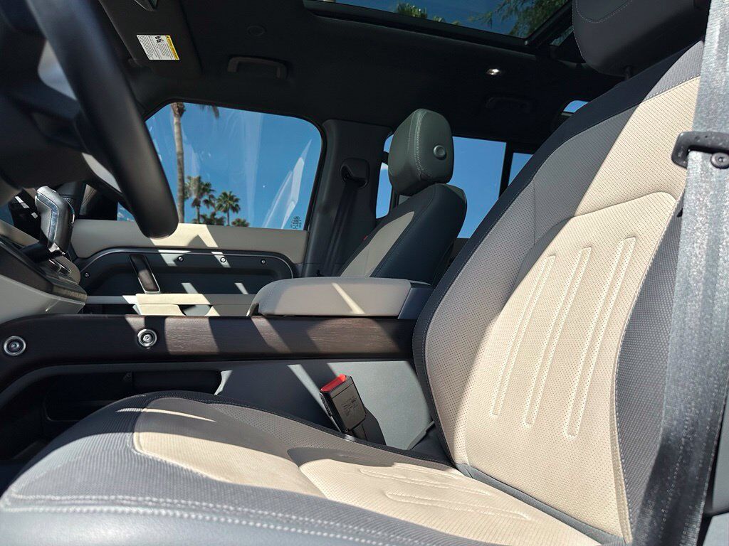 2022 Land Rover Defender 110 X-Dynamic SE Tucson AZ
