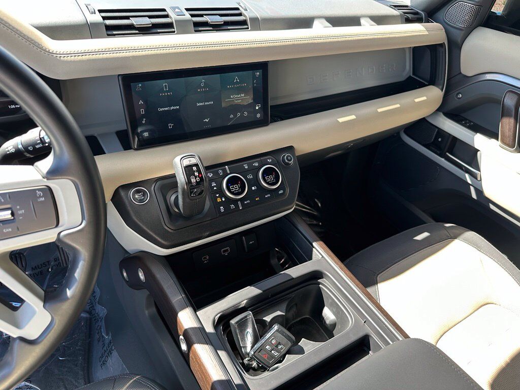 2022 Land Rover Defender 110 X-Dynamic SE Tucson AZ