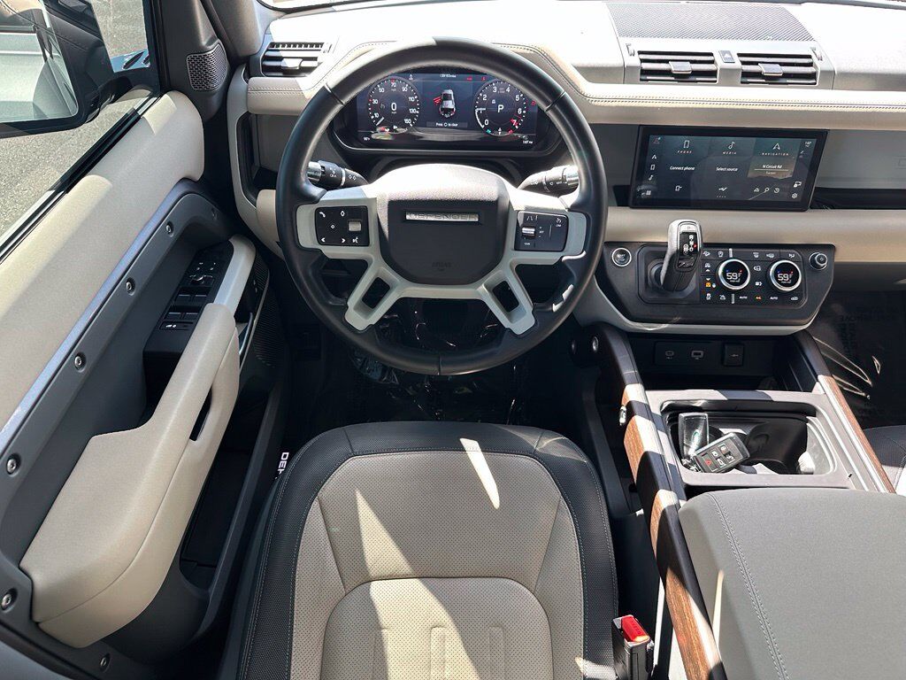 2022 Land Rover Defender 110 X-Dynamic SE Tucson AZ