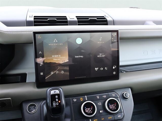 2022 Land Rover Defender 110 XS Edition Oshkosh WI