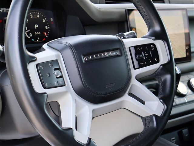 2022 Land Rover Defender 110 XS Edition Oshkosh WI