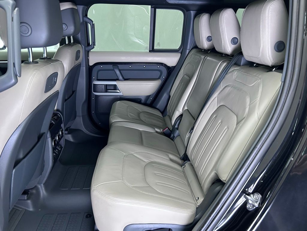 2022 Land Rover Defender 110 XS Edition Portland OR