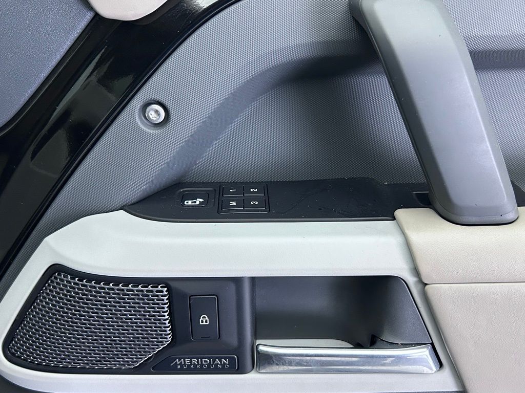 2022 Land Rover Defender 110 XS Edition Portland OR