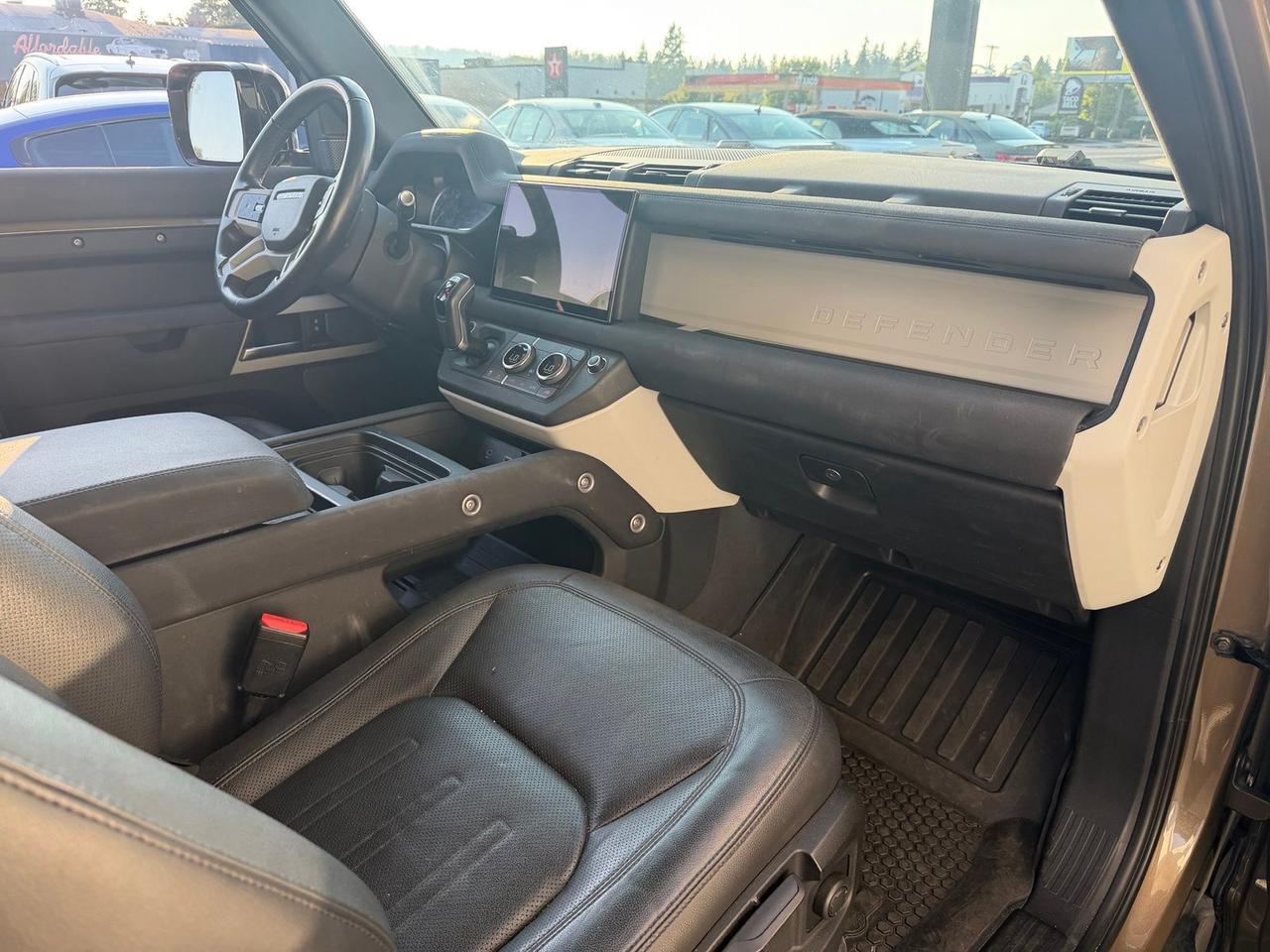 2022 Land Rover Defender 90 S Gladstone OR