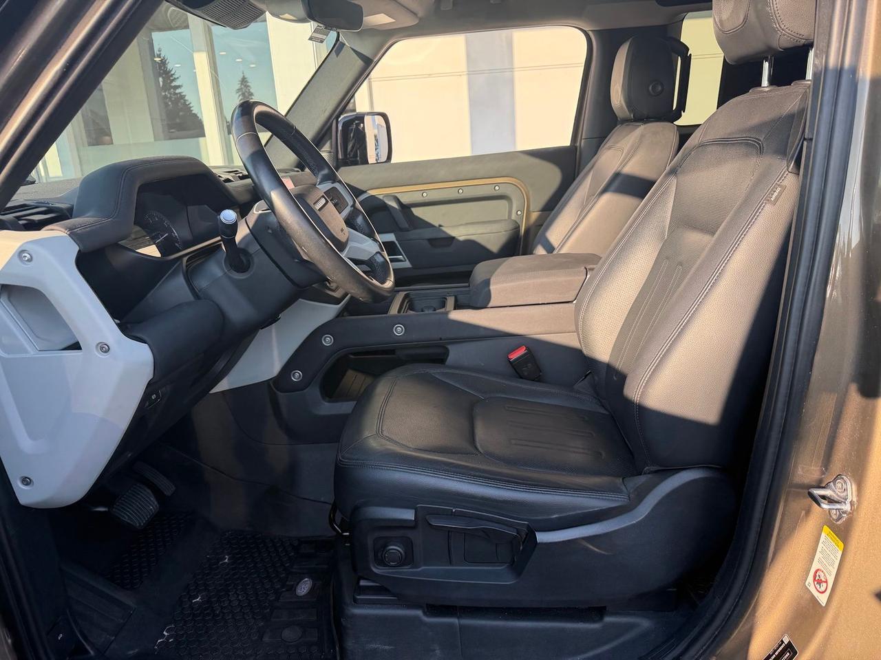 2022 Land Rover Defender 90 S Gladstone OR