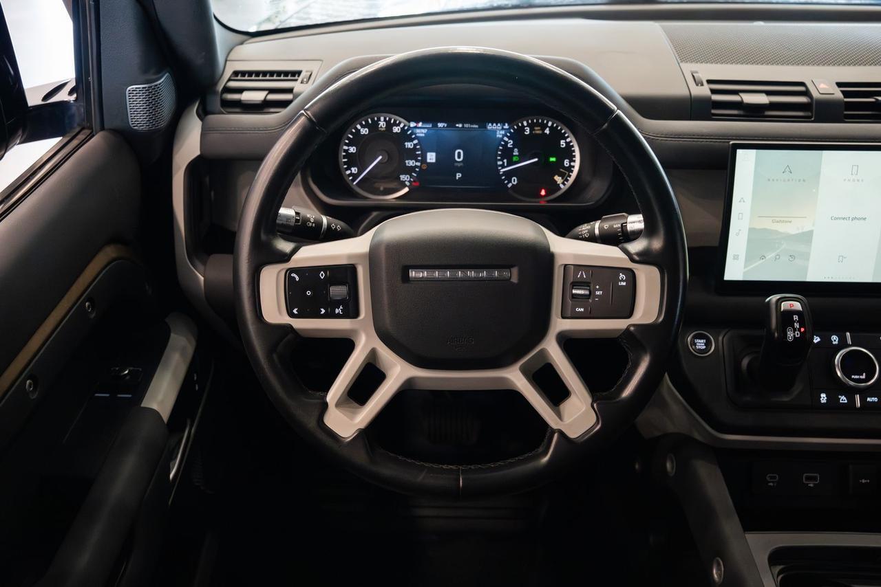 2022 Land Rover Defender 90 S Gladstone OR