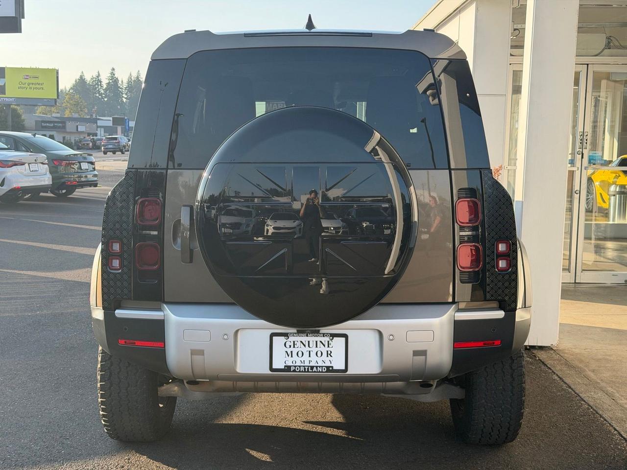 2022 Land Rover Defender 90 S Gladstone OR