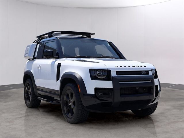 2022 Land Rover Defender 90 X-Dynamic S Oshkosh WI