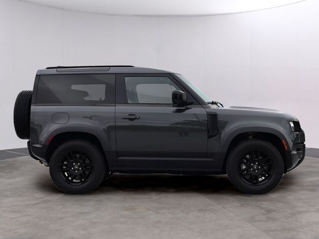 2022 Land Rover Defender 90 X-Dynamic S Oshkosh WI