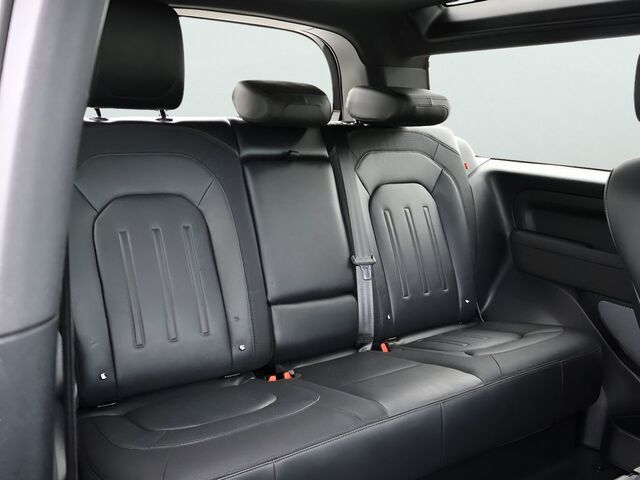 2022 Land Rover Defender 90 X-Dynamic S Oshkosh WI