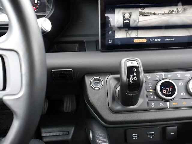 2022 Land Rover Defender 90 X-Dynamic S Oshkosh WI