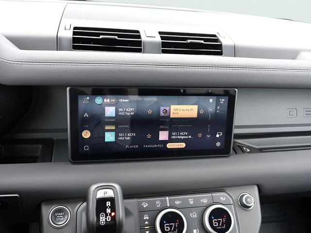 2022 Land Rover Defender 90 X-Dynamic S Oshkosh WI