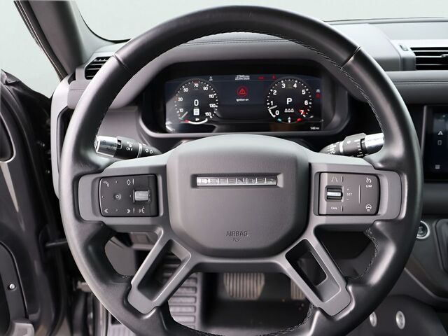 2022 Land Rover Defender 90 X-Dynamic S Oshkosh WI