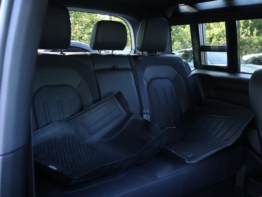 2022 Land Rover Defender 90 X-Dynamic S San Clemente CA