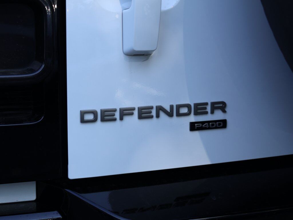 2022 Land Rover Defender 90 X-Dynamic S San Clemente CA