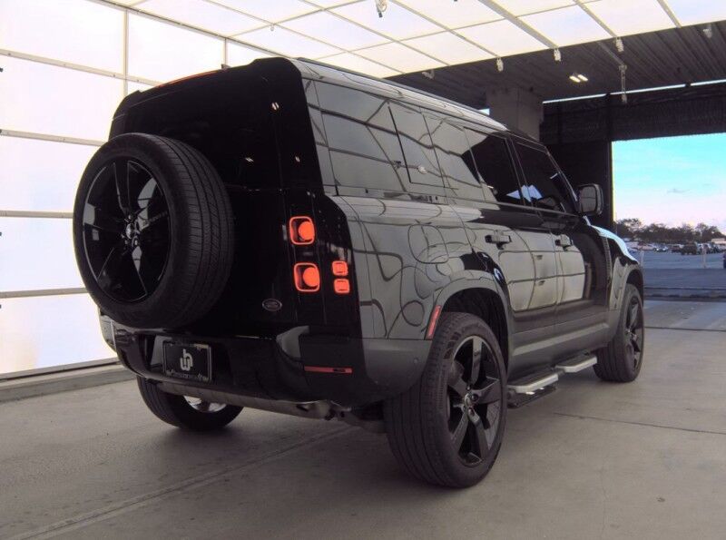 2022 Land Rover Defender S Willowbrook IL