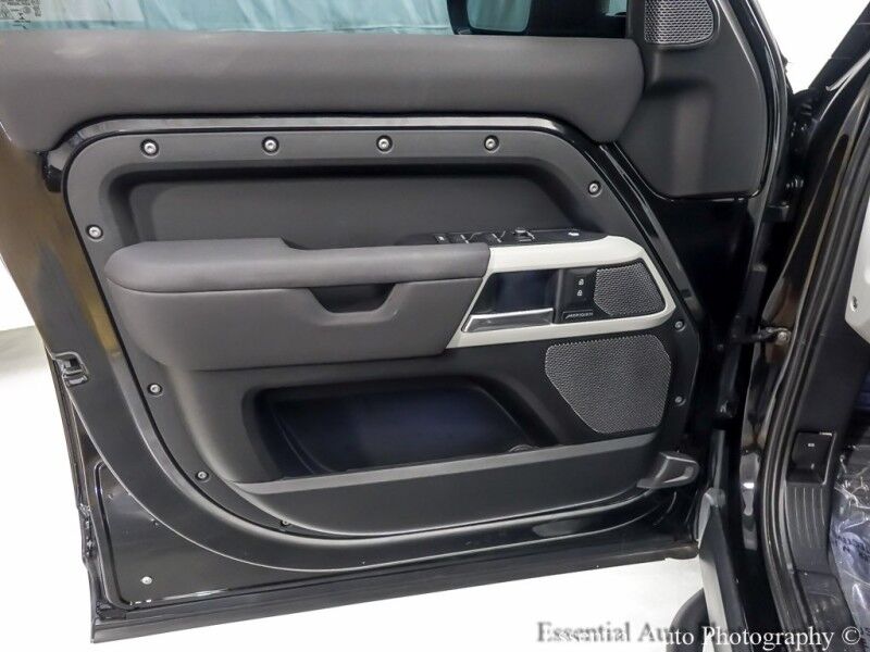2022 Land Rover Defender S Willowbrook IL