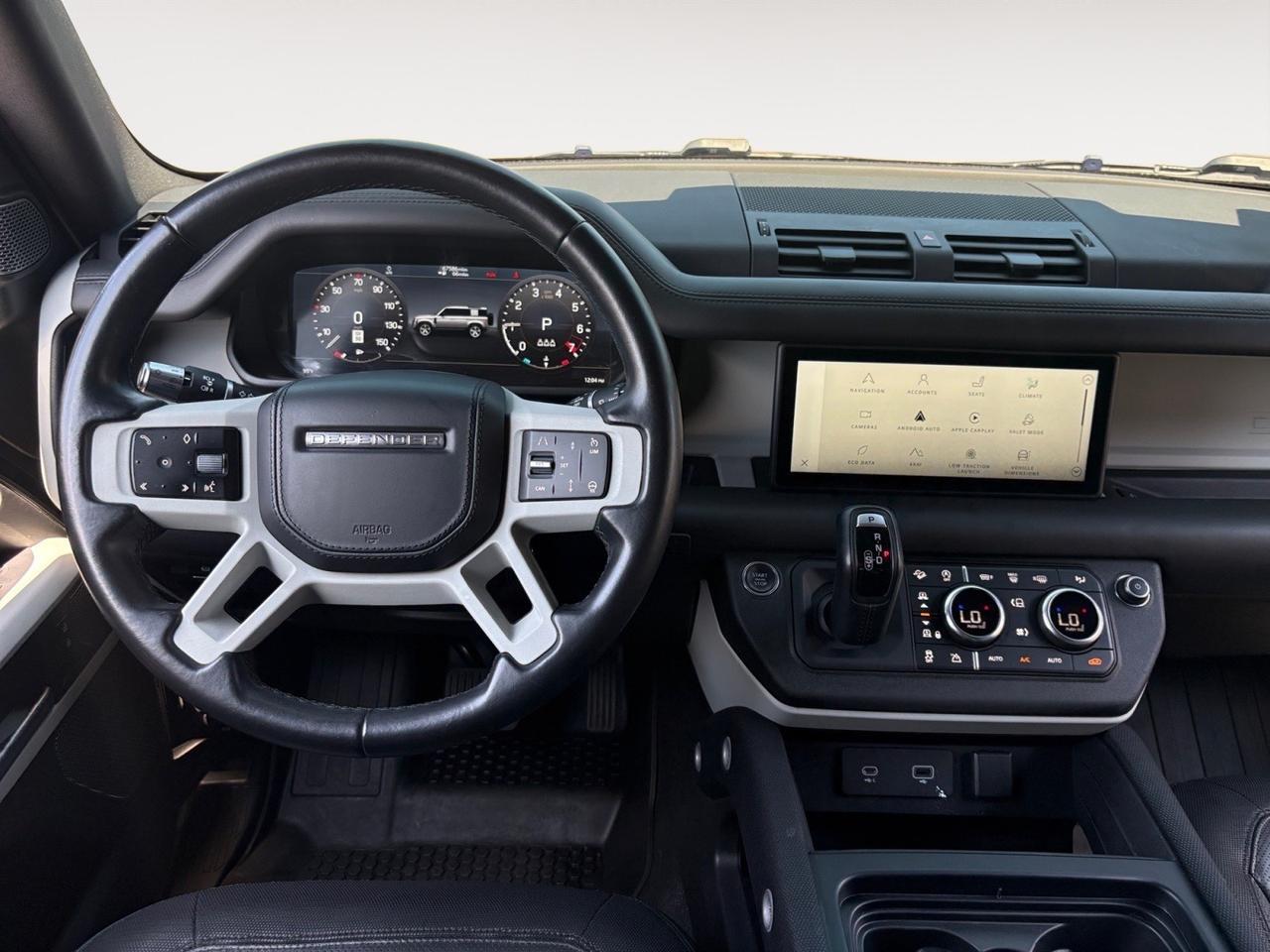 2022 Land Rover Defender X-Dynamic HSE, 360 BACKUP CAMERA & SENSORS, ELECTRIC DEPLOYABLE TOW BAR PANEL, PANORAMIC MOONROOF, SELECT DRIVE MODES, BLIND SPOT, FORWARD COLLISION ALERT, HEATED & A/C SEATS, AUTO START/STOP, CLEAN CARFAX, DEFEND YOUR RIDE! Virginia Beach VA