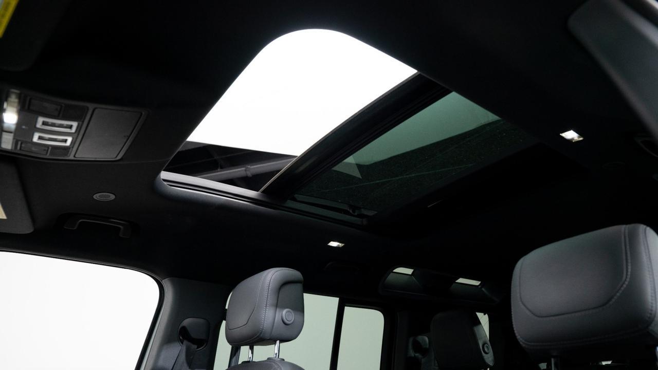 2022 Land Rover Defender X-Dynamic HSE Franklin TN