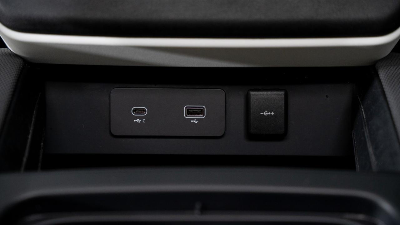 2022 Land Rover Defender X-Dynamic HSE Franklin TN