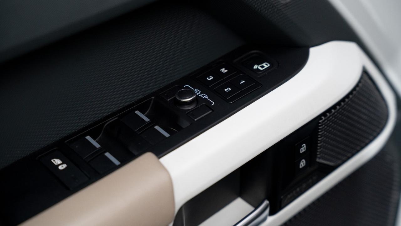 2022 Land Rover Defender X-Dynamic HSE Franklin TN