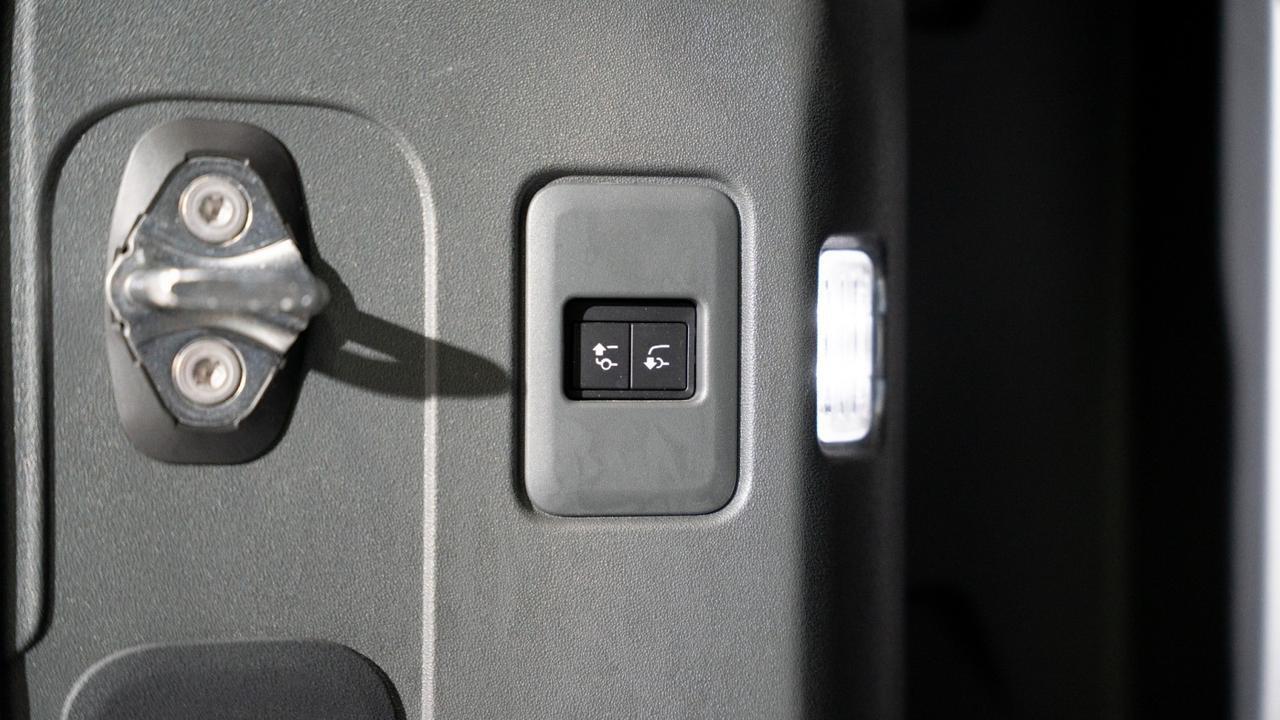 2022 Land Rover Defender X-Dynamic HSE Franklin TN