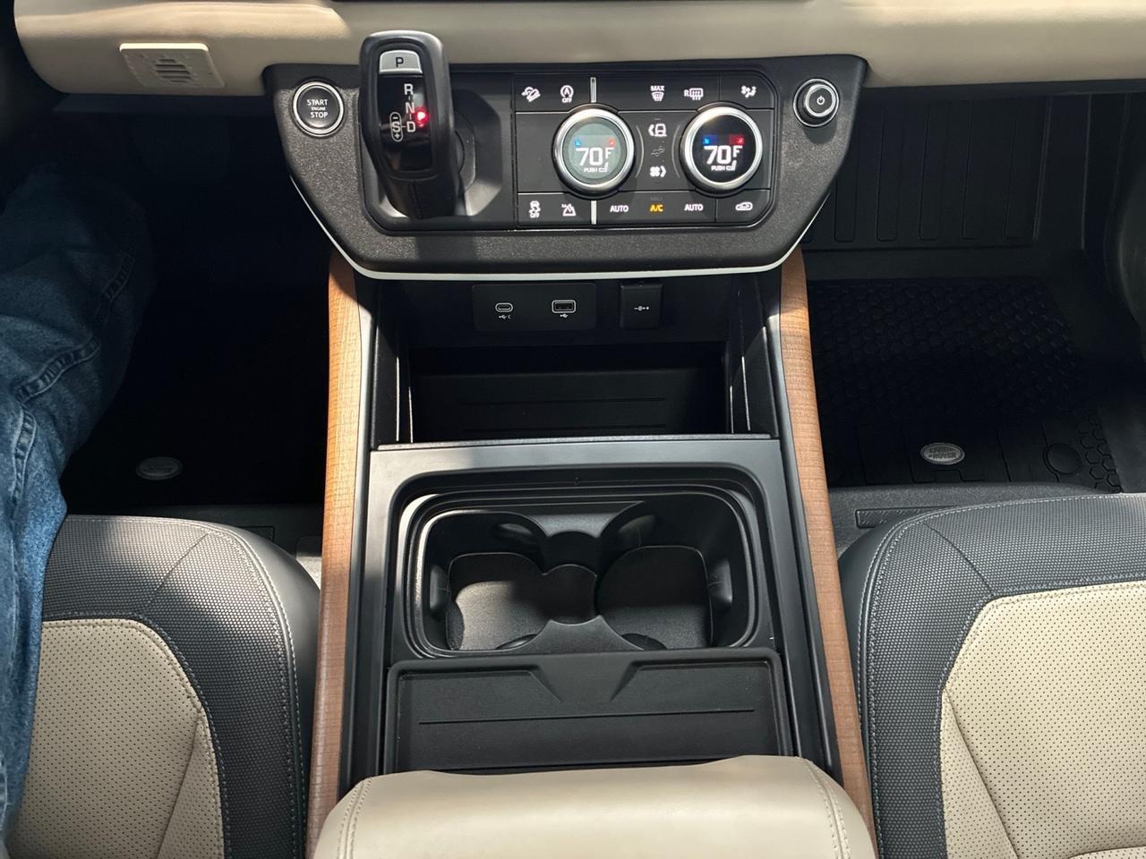 2022 Land Rover Defender X-Dynamic HSE, Satin Wrap, 22in Wheel, Black Contrast Roof, 11.4in Screen Houston TX