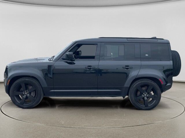 2022 Land Rover Defender X-Dynamic SE