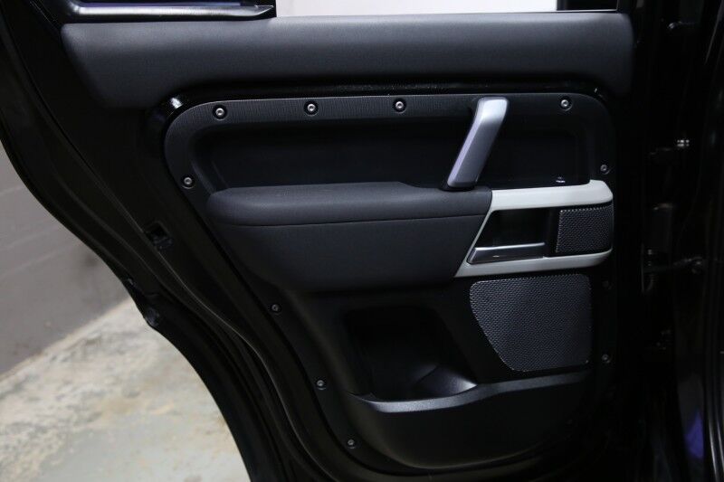 2022 Land Rover Defender X-Dynamic SE Plainview NY