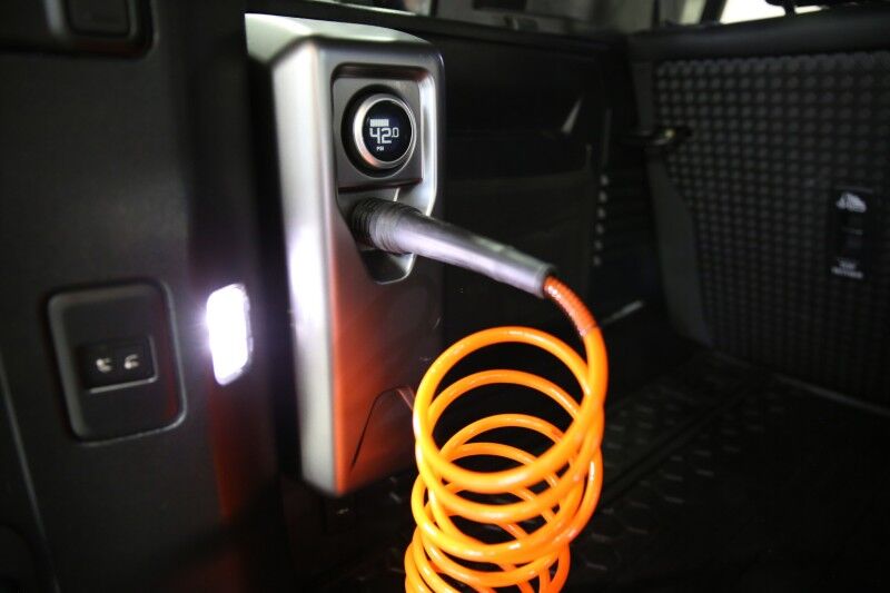 2022 Land Rover Defender X-Dynamic SE Plainview NY