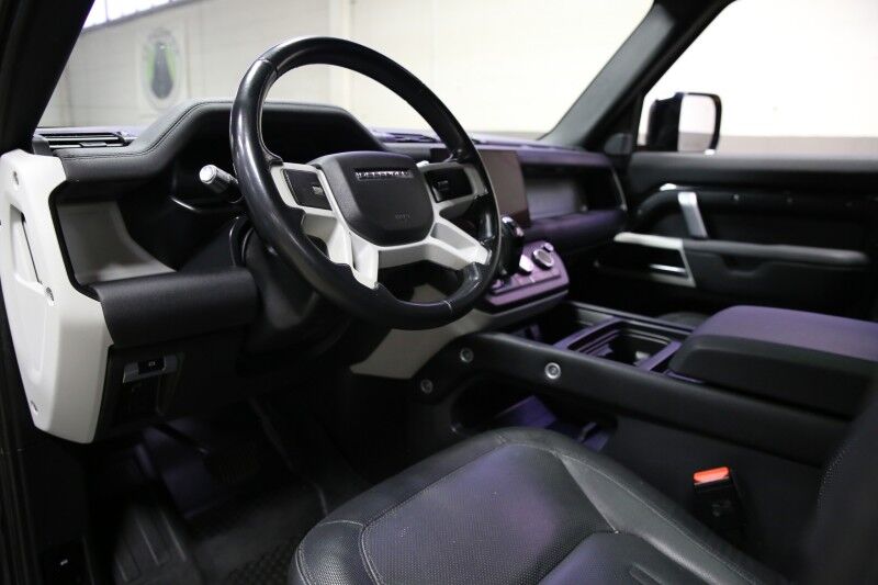 2022 Land Rover Defender X-Dynamic SE Plainview NY