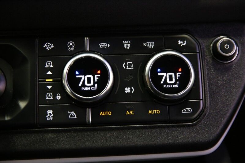 2022 Land Rover Defender X-Dynamic SE Plainview NY