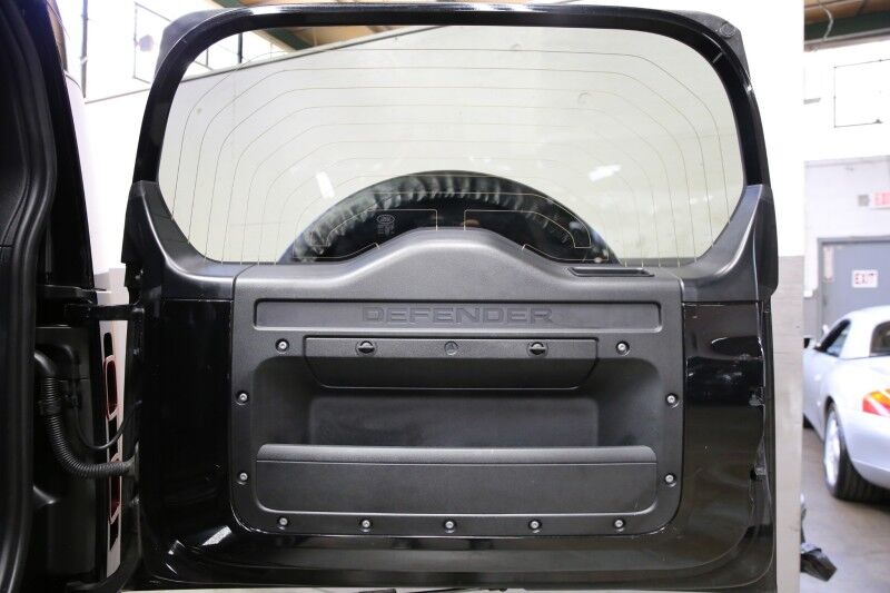 2022 Land Rover Defender X-Dynamic SE Plainview NY