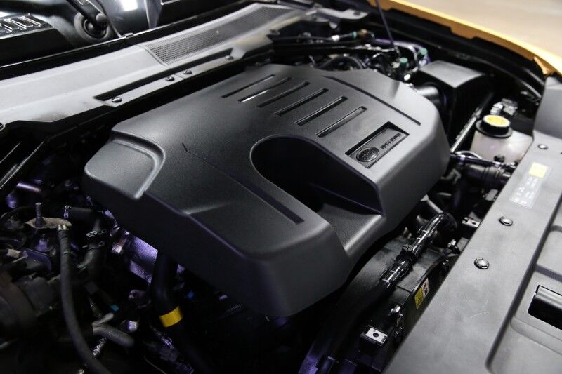 2022 Land Rover Defender X-Dynamic SE Plainview NY