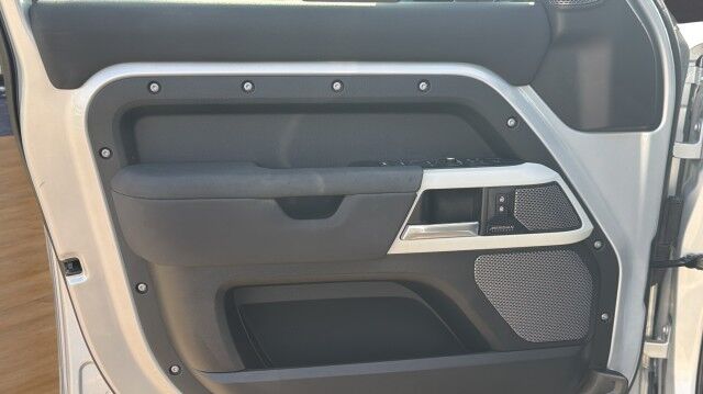 2022 Land Rover Defender X-Dynamic SE San Juan TX