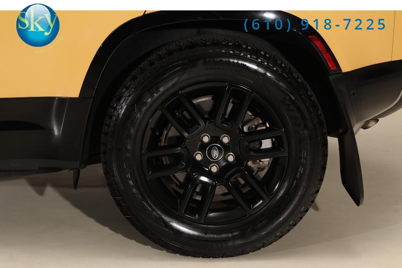 2022 Land Rover Defender X-Dynamic SE TROPHY EDITION PACK 1 of 220 West Chester PA