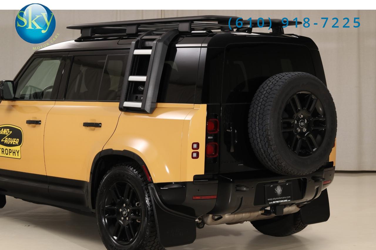 2022 Land Rover Defender X-Dynamic SE TROPHY EDITION PACK 1 of 220 West Chester PA