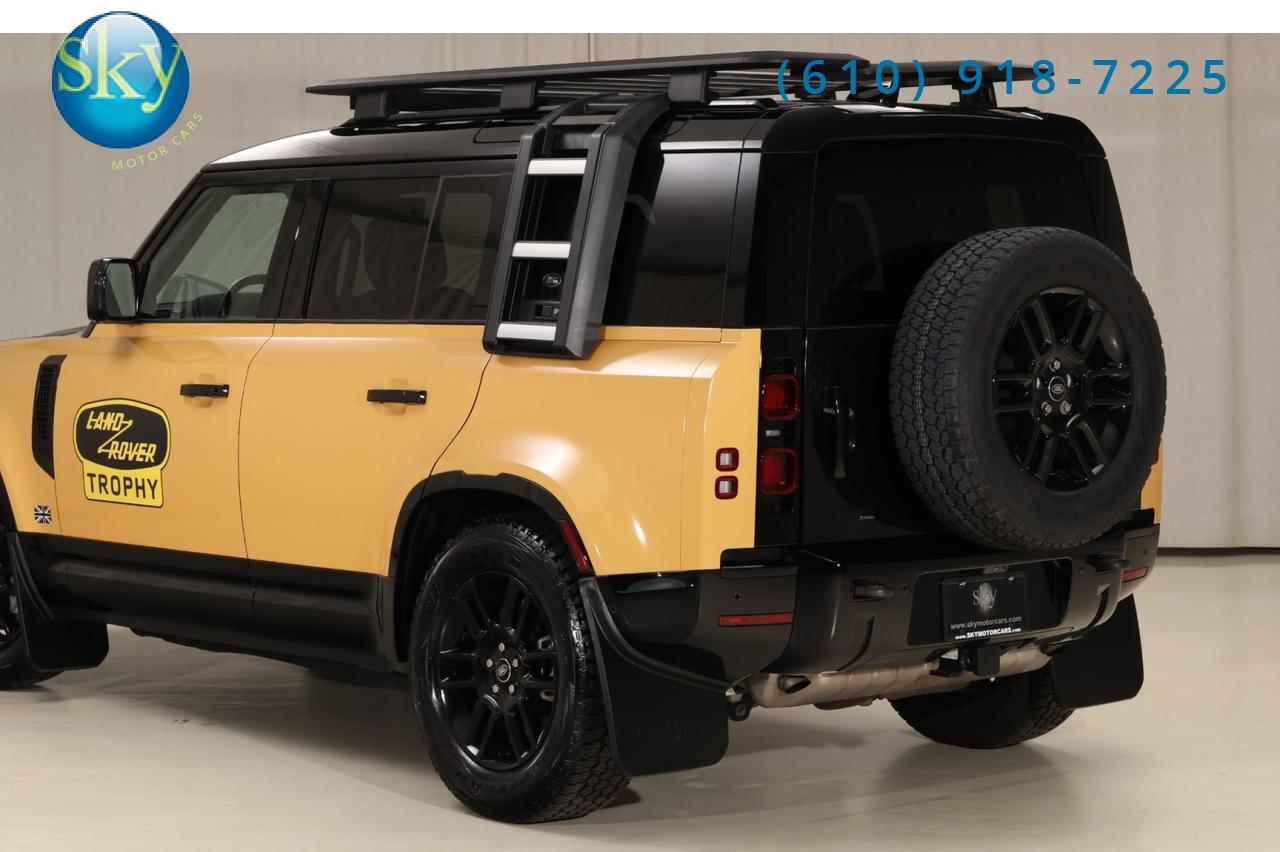 2022 Land Rover Defender X-Dynamic SE TROPHY EDITION PACK 1 of 220 West Chester PA