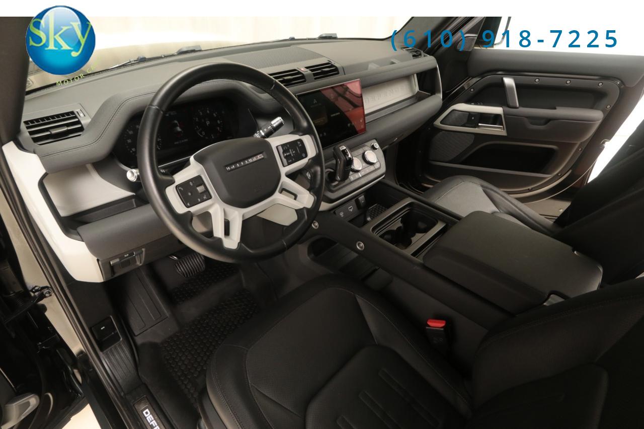 2022 Land Rover Defender X-Dynamic SE TROPHY EDITION PACK 1 of 220 West Chester PA
